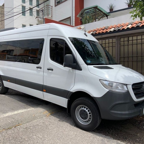 Düğün Servisi Kirala - Özel Günler için Servis, Minibüs, Otobüs Kiralama