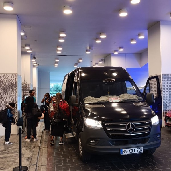 Düğün Servisi Kirala - Özel Günler için Servis, Minibüs, Otobüs Kiralama