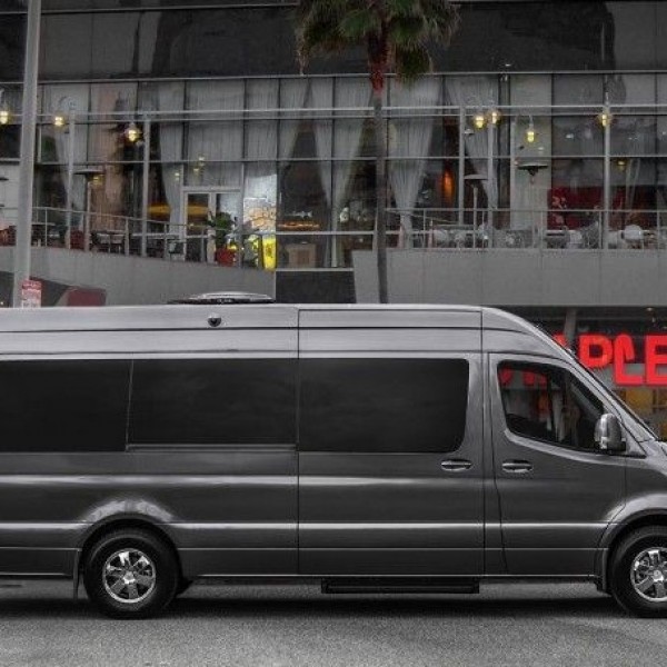 Düğün Servisi Kirala - Özel Günler için Servis, Minibüs, Otobüs Kiralama